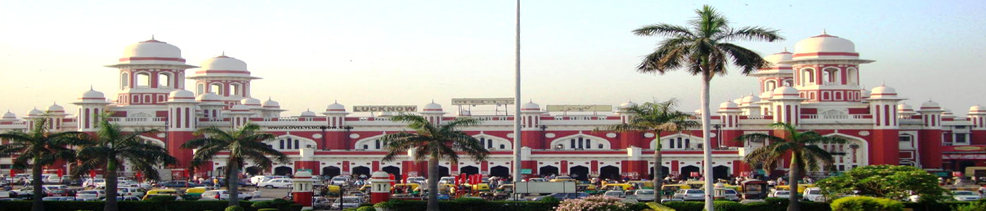 Lucknow_Darshan_-_Bharat_Taxi.jpg
