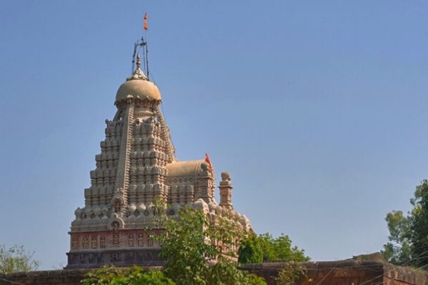 Grishneshwar Temple Trip by Taxi - Bharat Taxi
